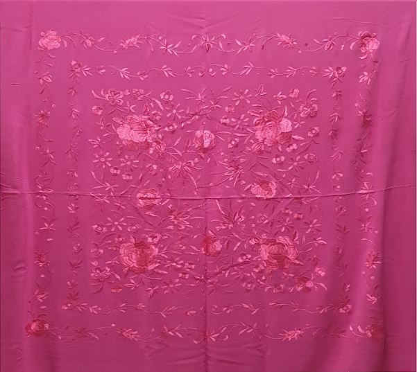 Handmade Embroidered Natural Silk Shawl. Fringes and Embroidery Same Color. Ref. 1010612FXFX